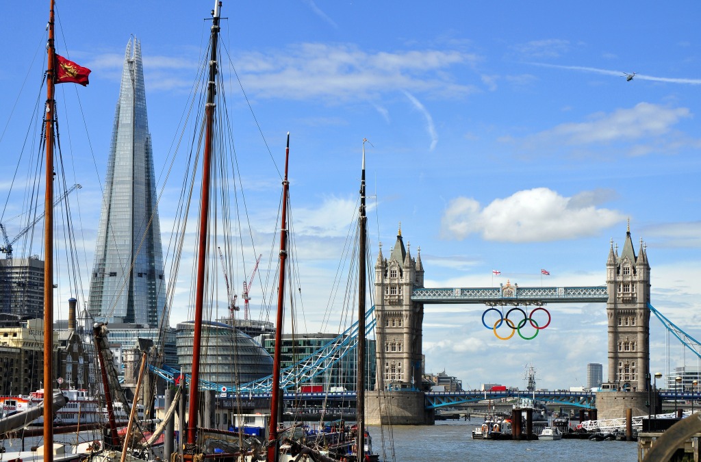 Tower Bridge & The Shard, London jigsaw puzzle in Bridges puzzles on TheJigsawPuzzles.com