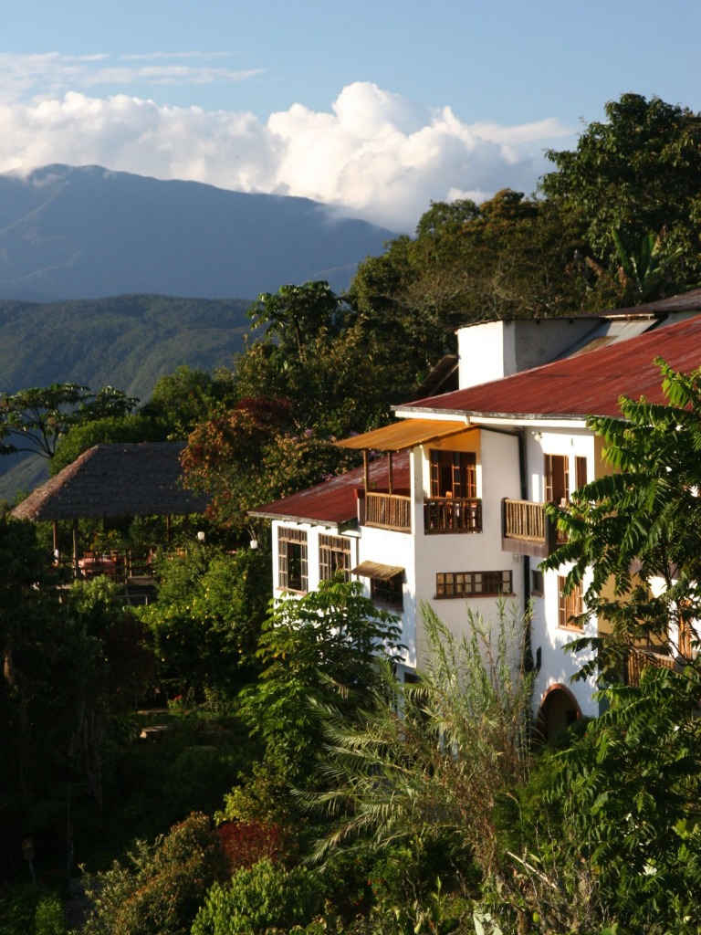 Hotel Esmeralda - Coroico, Bolivia jigsaw puzzle in Street View puzzles on TheJigsawPuzzles.com