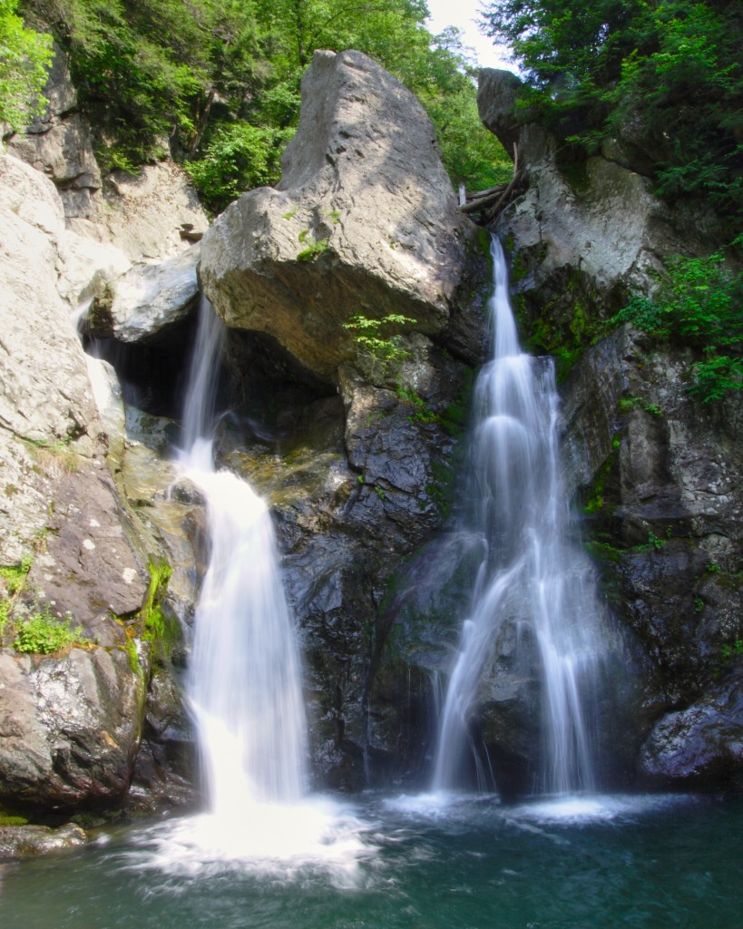 Bish Bash Falls jigsaw puzzle in Waterfalls puzzles on TheJigsawPuzzles.com