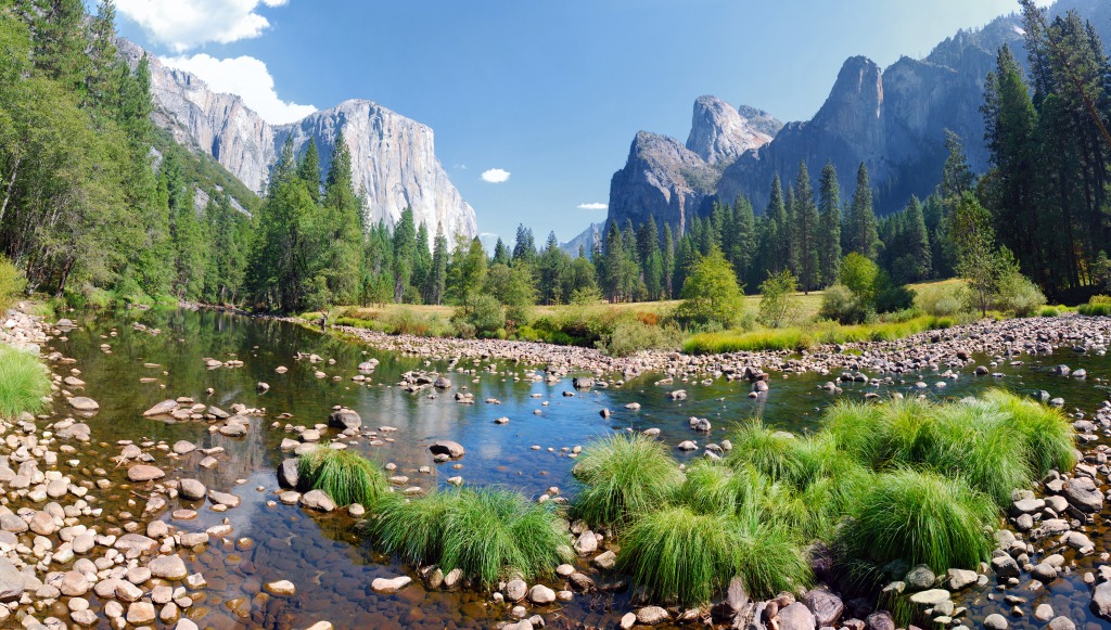 Yosemite Valley from the Merced River jigsaw puzzle in Great Sightings puzzles on TheJigsawPuzzles.com