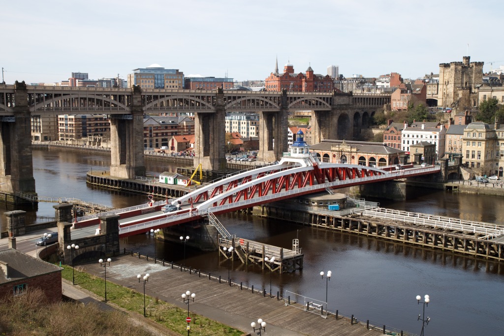 High Level and Swing Bridges, Newcastle jigsaw puzzle in Bridges puzzles on TheJigsawPuzzles.com