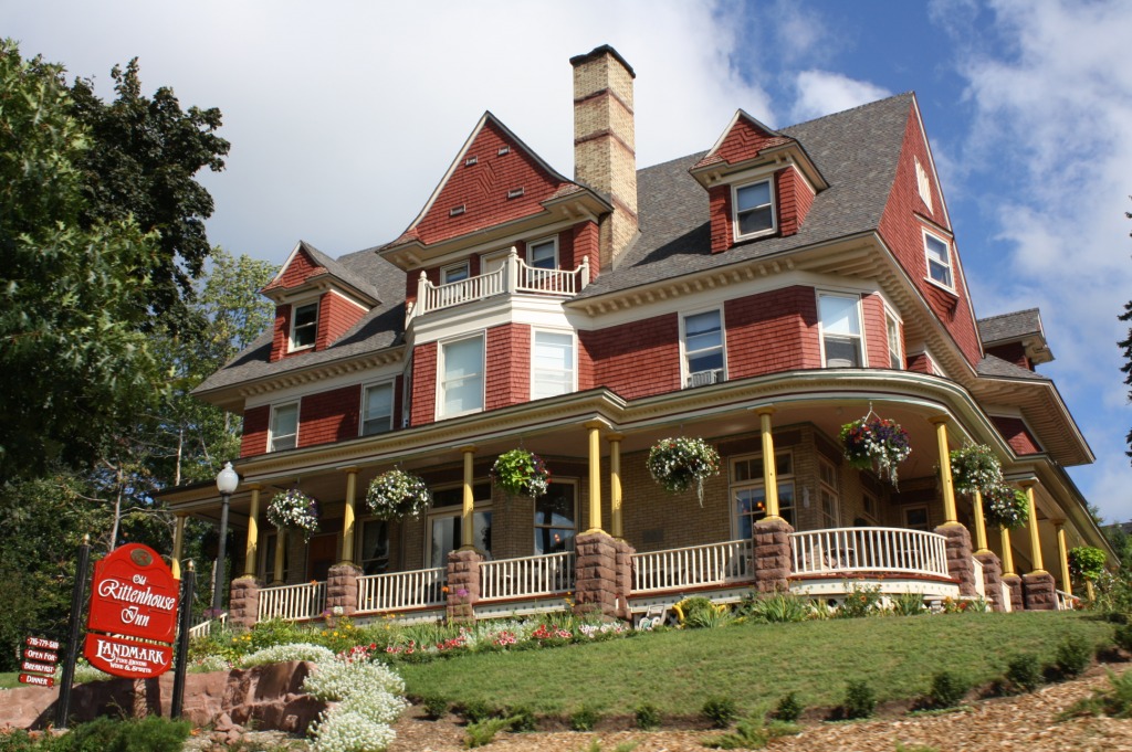 The Rittenhouse Inn in Bayfield, Wisconsin jigsaw puzzle in Street View puzzles on TheJigsawPuzzles.com