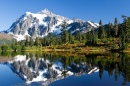 Hiking in North Cascades National Park