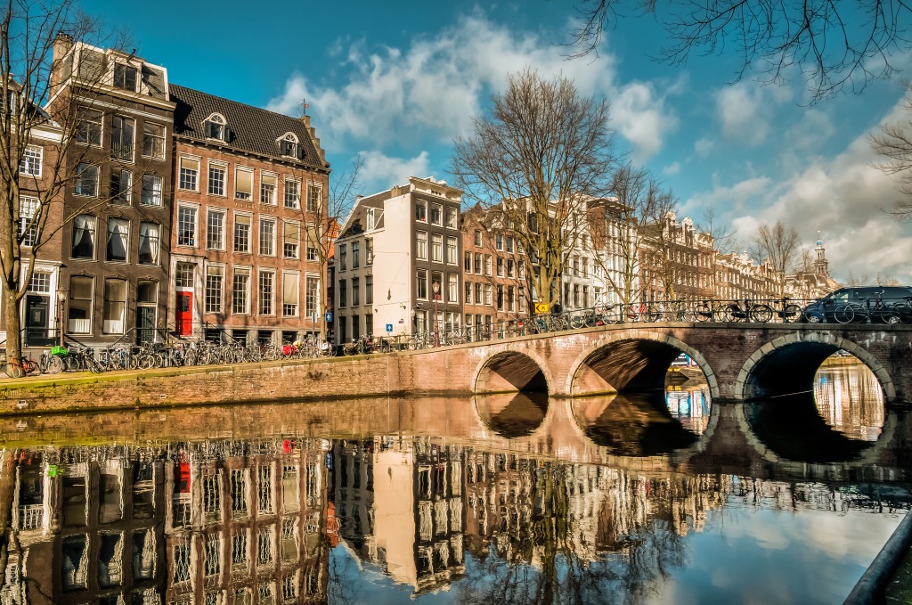 The Colors of Amsterdam jigsaw puzzle in Bridges puzzles on TheJigsawPuzzles.com