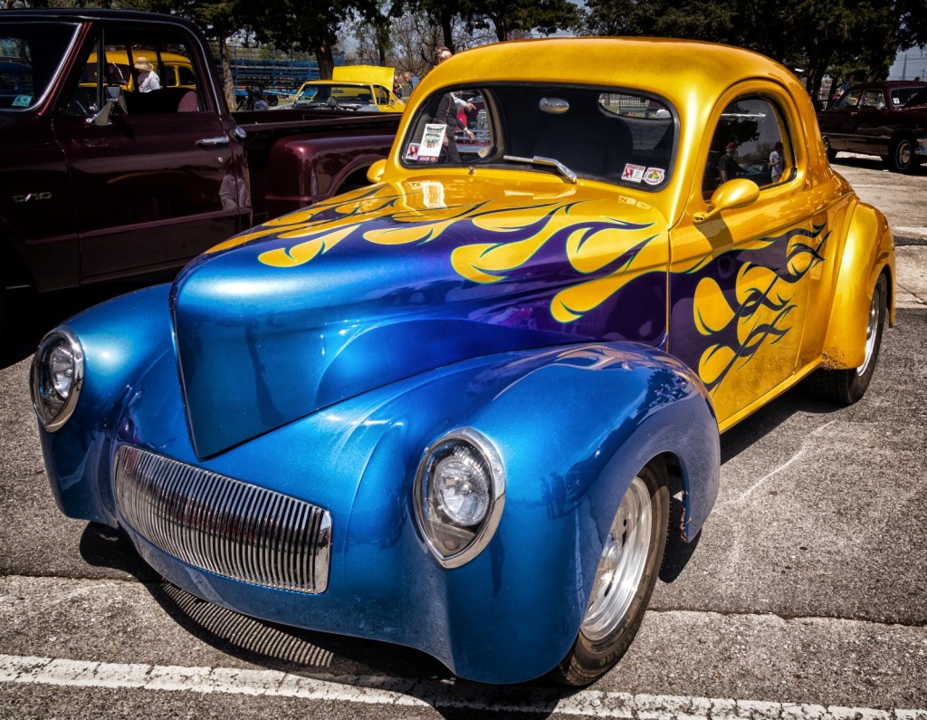 Southwest Street Rod Nationals, Oklahoma City jigsaw puzzle in Cars & Bikes puzzles on TheJigsawPuzzles.com