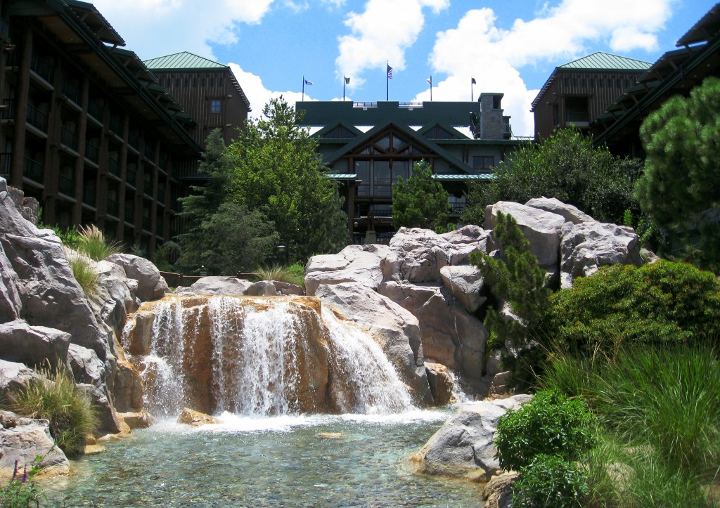 Disney's Wilderness Lodge jigsaw puzzle in Waterfalls puzzles on TheJigsawPuzzles.com