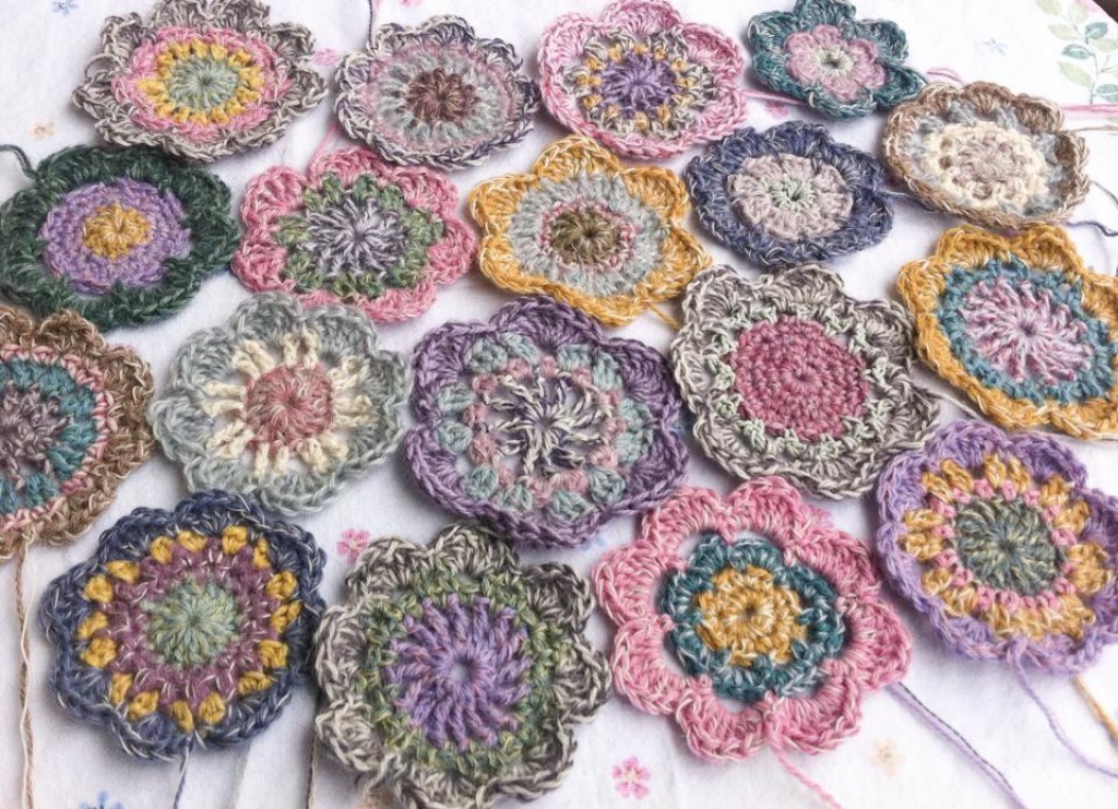 Crochet Flower Blanket jigsaw puzzle in Handmade puzzles on TheJigsawPuzzles.com