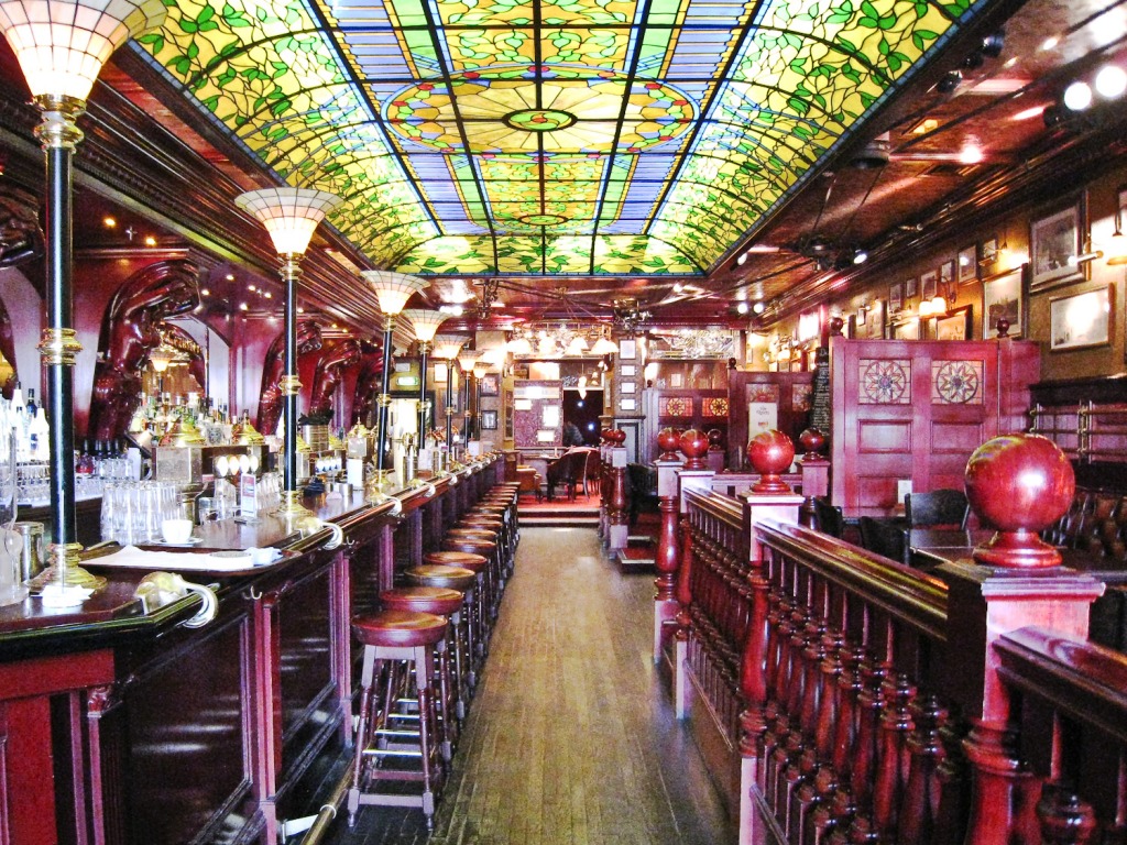 A Pub in Groningen, The Netherlands jigsaw puzzle in Food & Bakery puzzles on TheJigsawPuzzles.com