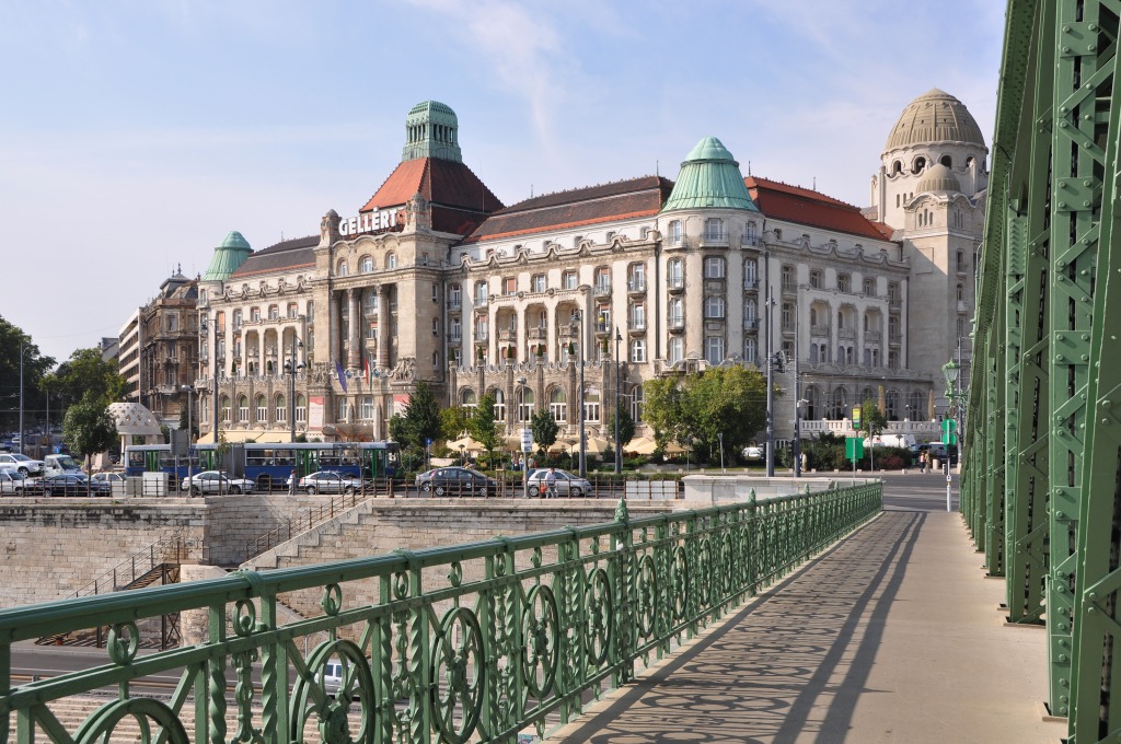 Gellért Hotel and the Szabadság Bridge, Budapest jigsaw puzzle in Bridges puzzles on TheJigsawPuzzles.com