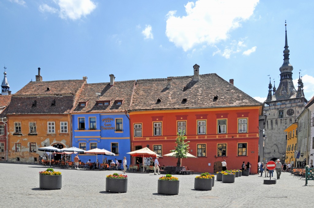 Citadel Square, Sighișoara, Romania jigsaw puzzle in Street View puzzles on TheJigsawPuzzles.com