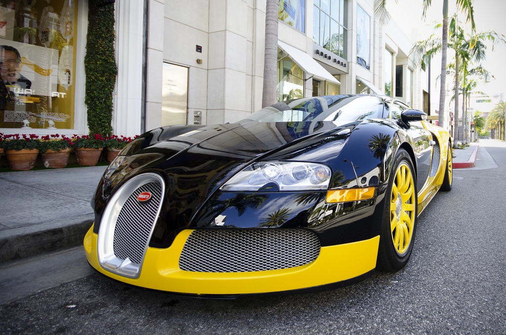 Bugatti Veyron jigsaw puzzle in Puzzle of the Day puzzles on TheJigsawPuzzles.com