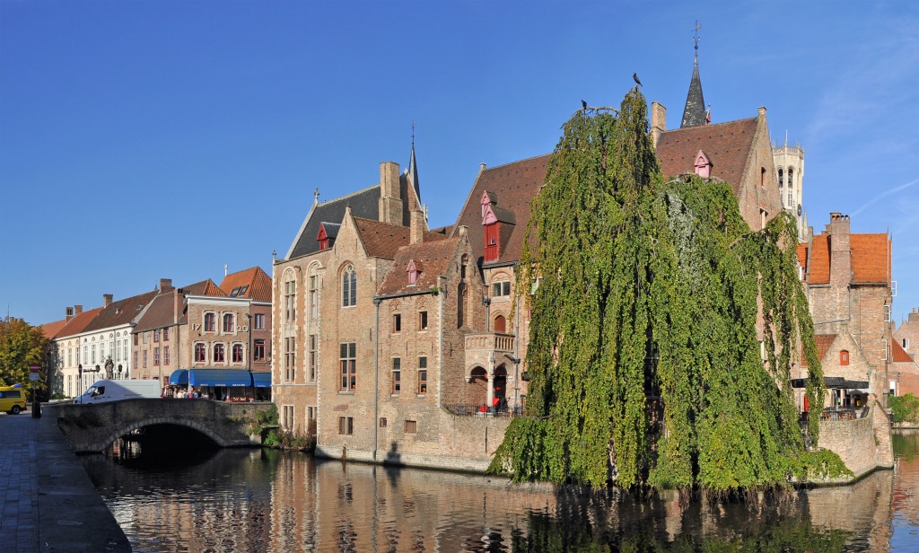 House Perez de Malvenda, Bruges, Belgium jigsaw puzzle in Bridges puzzles on TheJigsawPuzzles.com