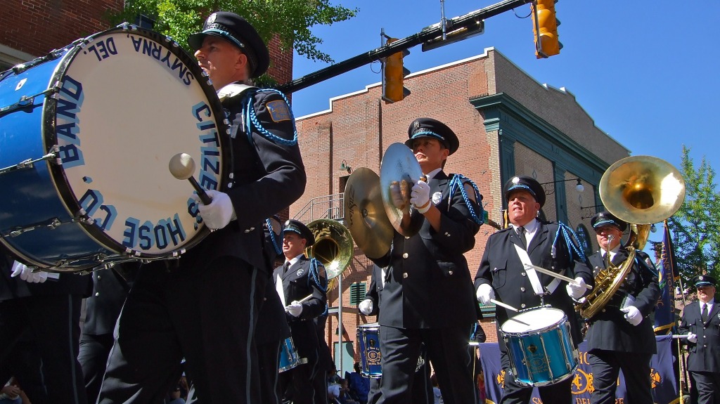 Firefighters Parade in Dover Delaware jigsaw puzzle in People puzzles on TheJigsawPuzzles.com