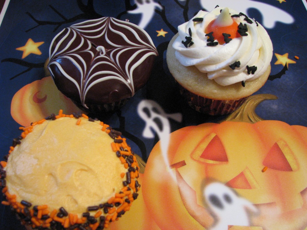 Halloween Cupcakes jigsaw puzzle in Halloween puzzles on TheJigsawPuzzles.com