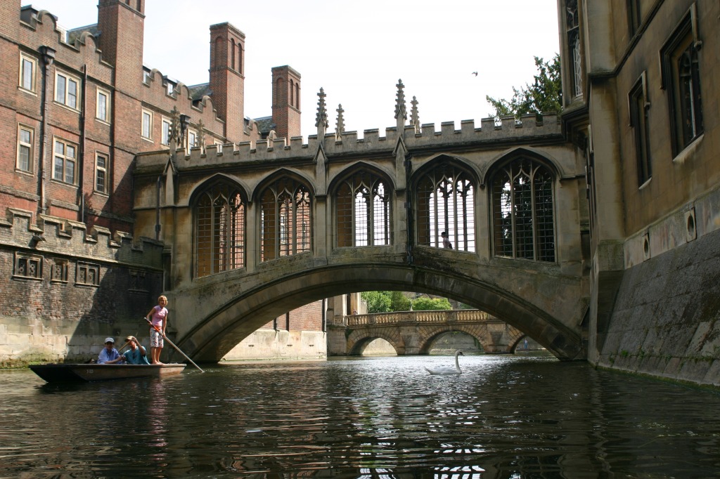 Bridge of Sighs, Cambridge jigsaw puzzle in Bridges puzzles on TheJigsawPuzzles.com