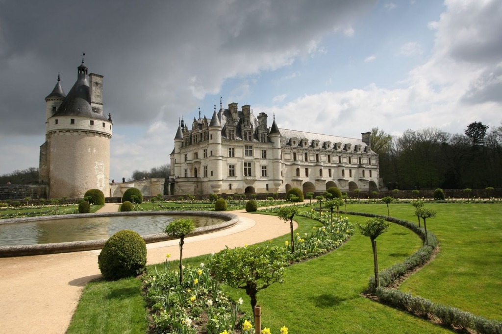 Chateau de Chenonceau, France jigsaw puzzle in Castles puzzles on TheJigsawPuzzles.com