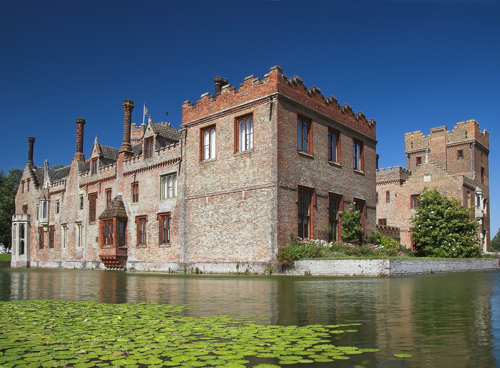Oxburgh Hall, Norfolk, England jigsaw puzzle in Castles puzzles on TheJigsawPuzzles.com