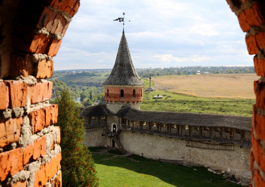 Kamianets Podilskyi Fortress jigsaw puzzle in Castles puzzles on TheJigsawPuzzles.com