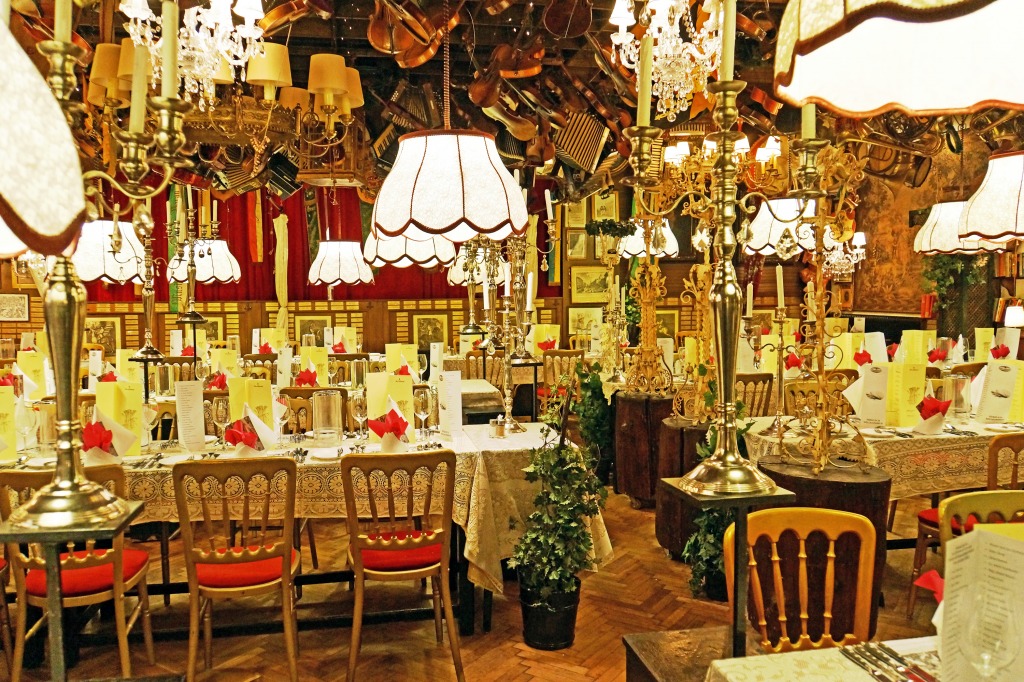 Marchfelderhof Restaurant, Vienna, Austria jigsaw puzzle in Food & Bakery puzzles on TheJigsawPuzzles.com