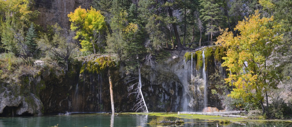 Hanging Lake, Glenwood Canyon, Colorado jigsaw puzzle in Waterfalls puzzles on TheJigsawPuzzles.com