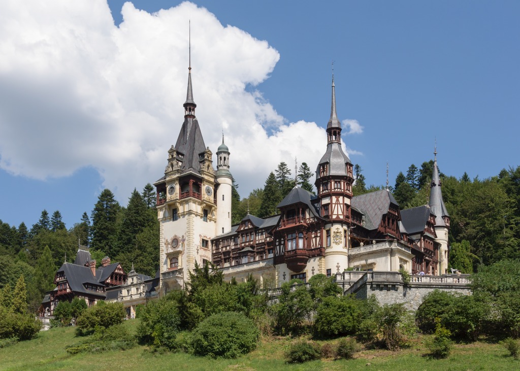 Peleș Castle in Sinaia, Romania jigsaw puzzle in Castles puzzles on TheJigsawPuzzles.com