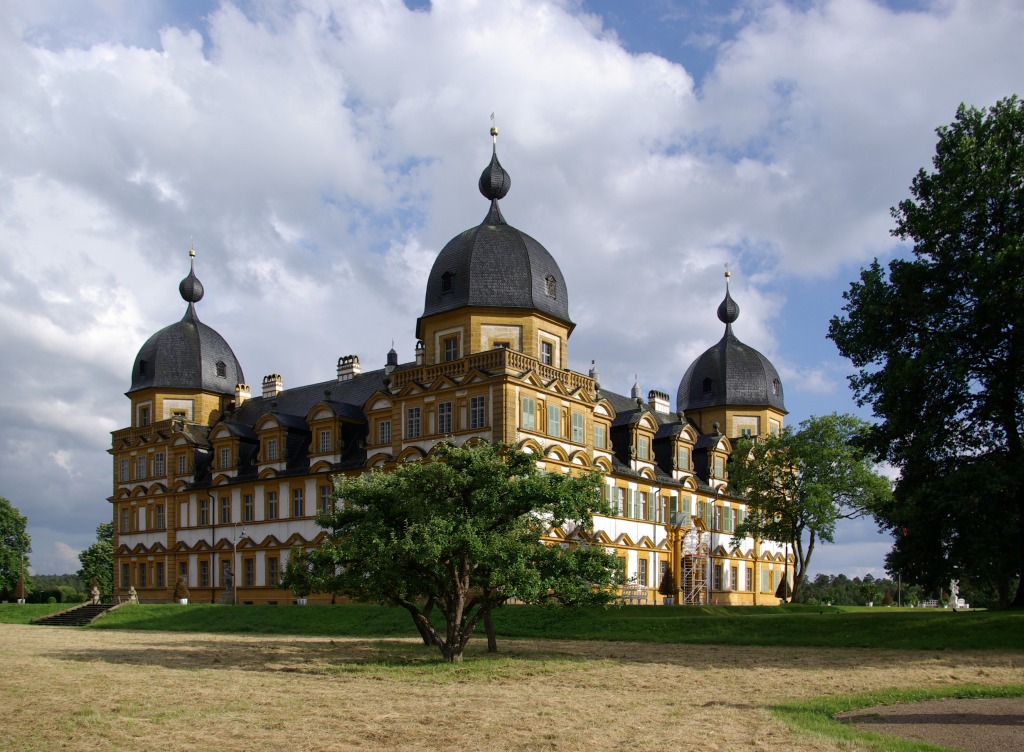 Seehof Palace near Bamberg, Germany jigsaw puzzle in Castles puzzles on TheJigsawPuzzles.com