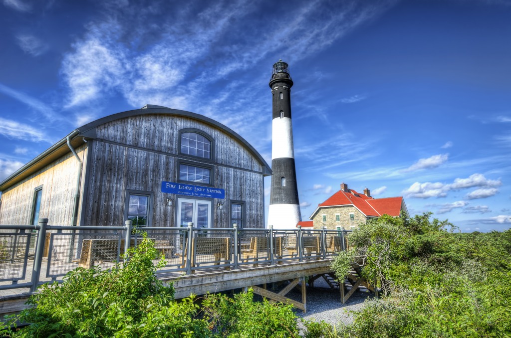 Fire Island Lighthouse jigsaw puzzle in Great Sightings puzzles on TheJigsawPuzzles.com