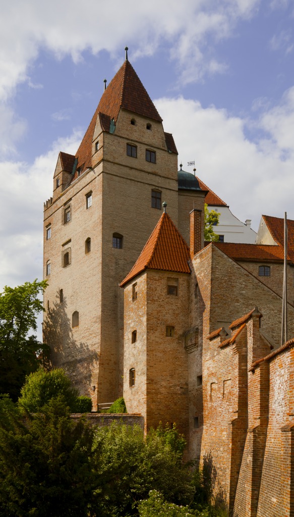 Trausnitz Castle, Landshut, Germany jigsaw puzzle in Castles puzzles on TheJigsawPuzzles.com