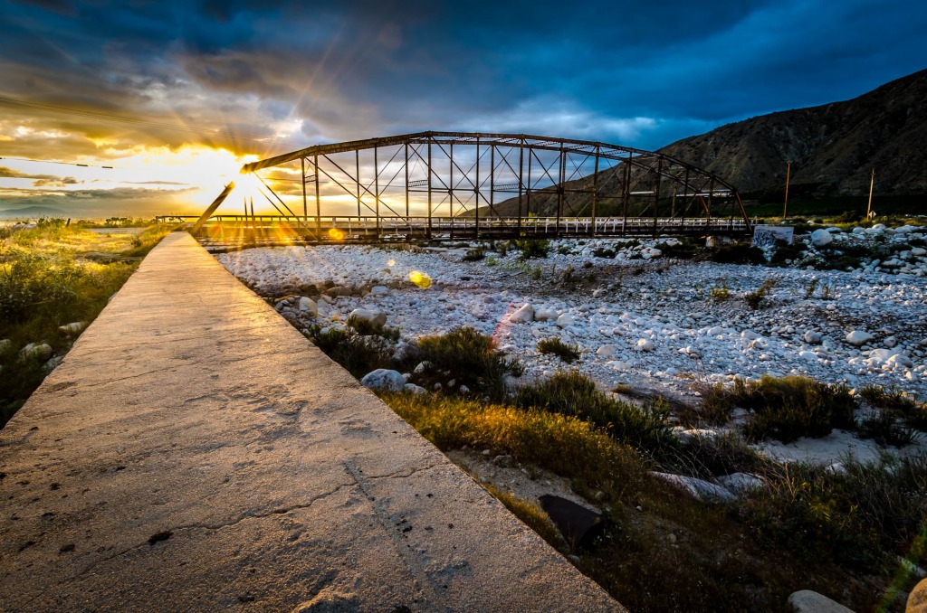 Greenspot Road Bridge in Highland CA jigsaw puzzle in Bridges puzzles on TheJigsawPuzzles.com