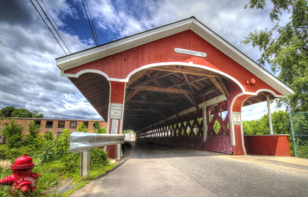 Covered Bridge in New Hampshire jigsaw puzzle in Bridges puzzles on TheJigsawPuzzles.com