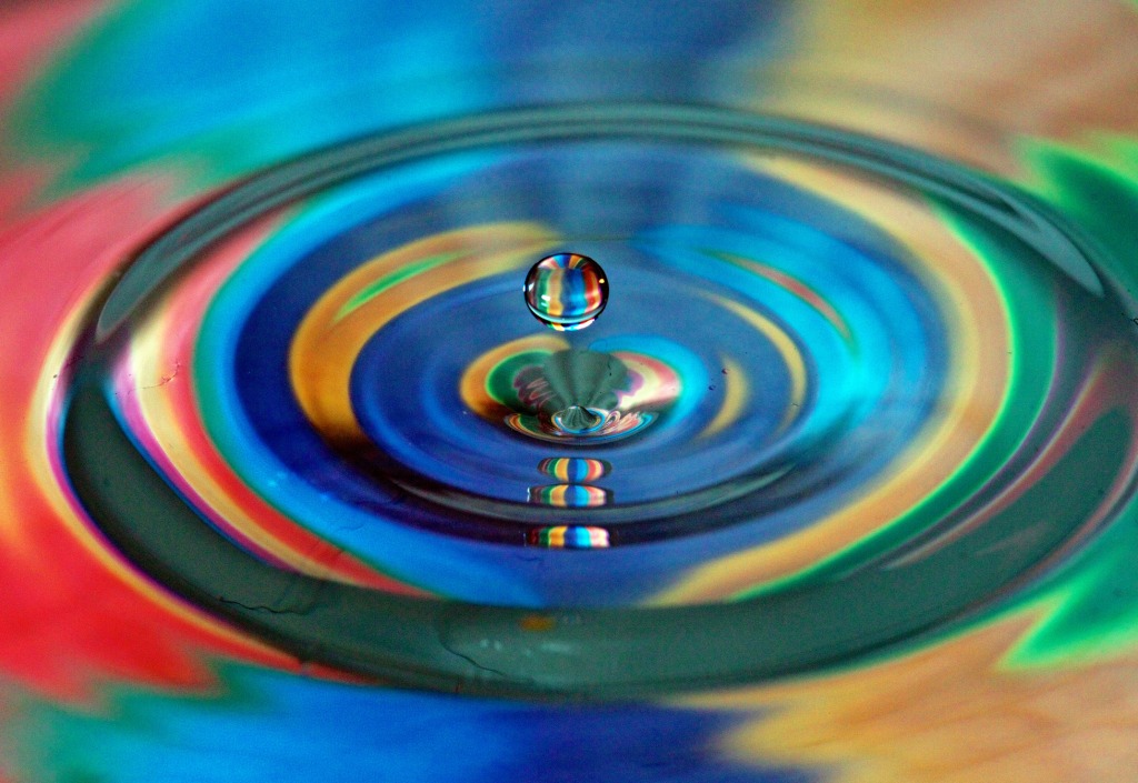 Ripples of Color jigsaw puzzle in Macro puzzles on TheJigsawPuzzles.com