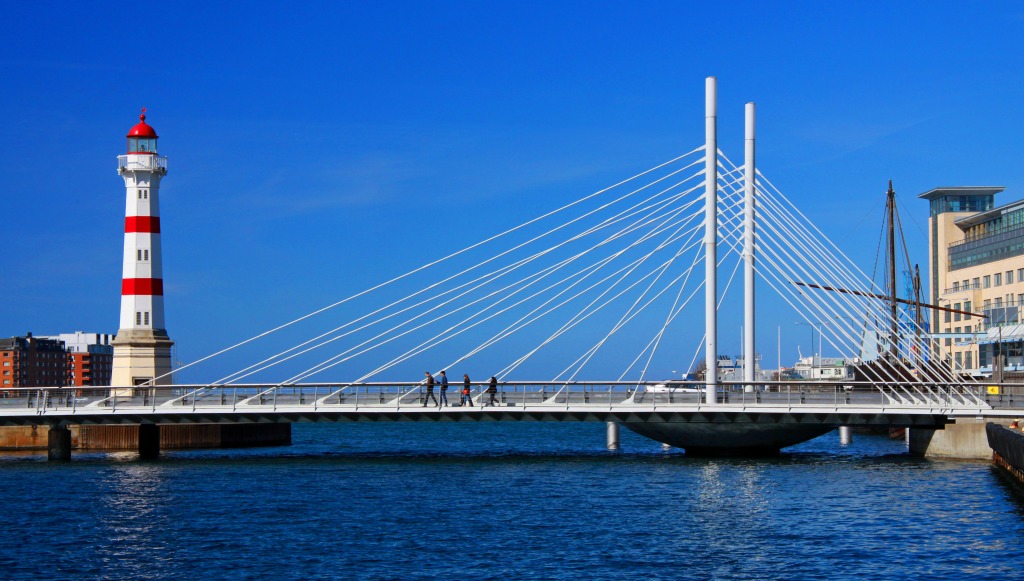 Malmö, Sweden jigsaw puzzle in Bridges puzzles on TheJigsawPuzzles.com