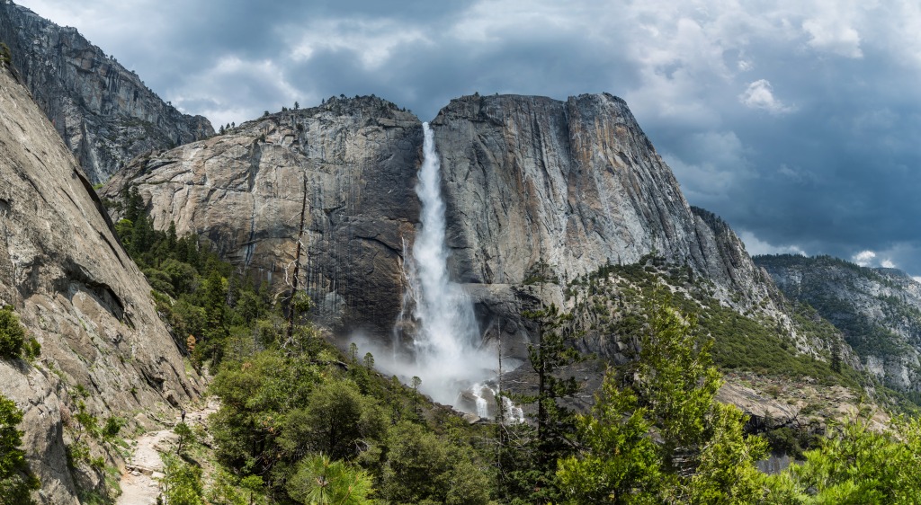 Yosemite Falls from trail, Yosemite NP jigsaw puzzle in Waterfalls puzzles on TheJigsawPuzzles.com