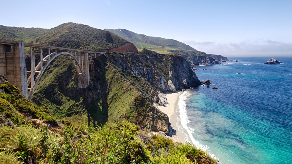 Bixby Bridge, Big Sur, California jigsaw puzzle in Bridges puzzles on TheJigsawPuzzles.com