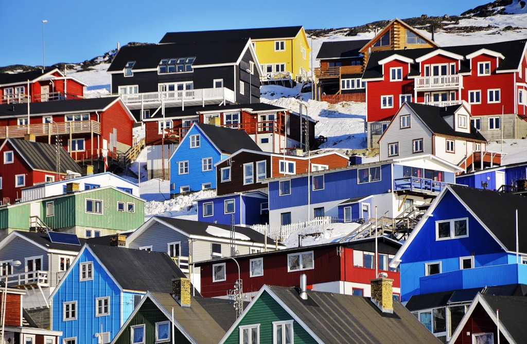 Colored Houses in Qaqortoq, Greenland jigsaw puzzle in Puzzle of the Day puzzles on TheJigsawPuzzles.com