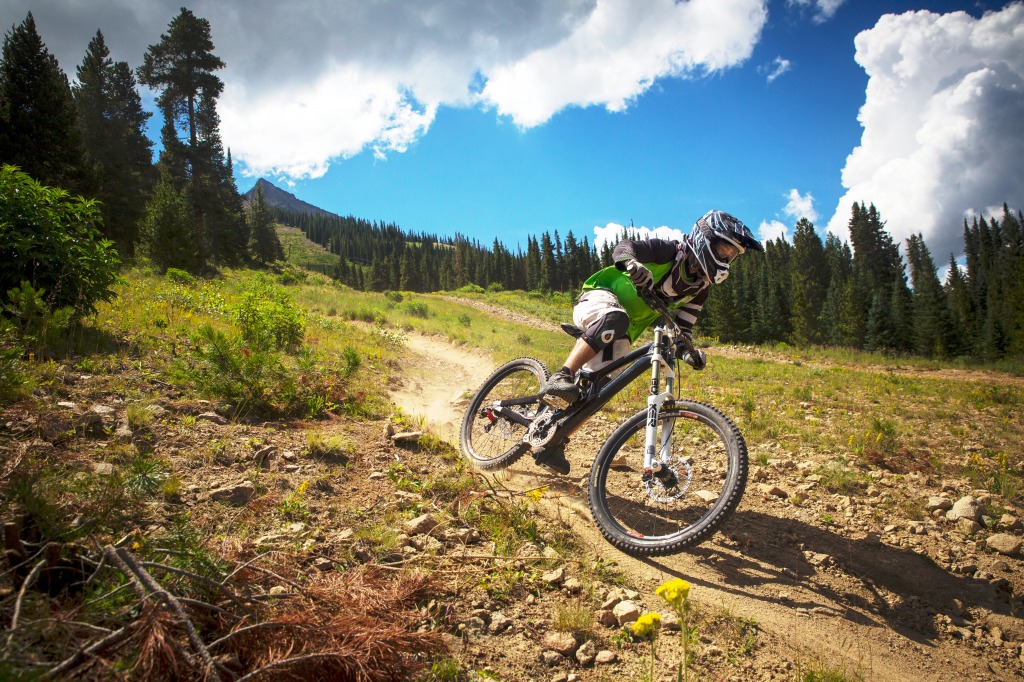 Crested Butte Downhill Trail jigsaw puzzle in People puzzles on TheJigsawPuzzles.com