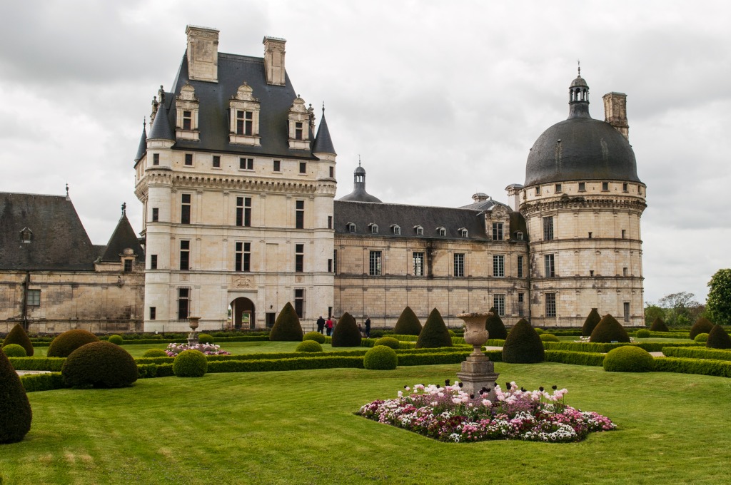 Château de Valençay, France jigsaw puzzle in Castles puzzles on TheJigsawPuzzles.com