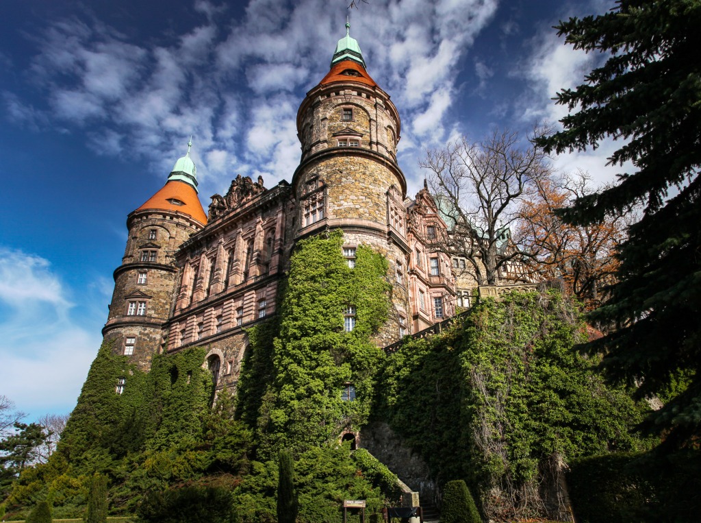 Ksiaz Castle, Poland jigsaw puzzle in Castles puzzles on TheJigsawPuzzles.com