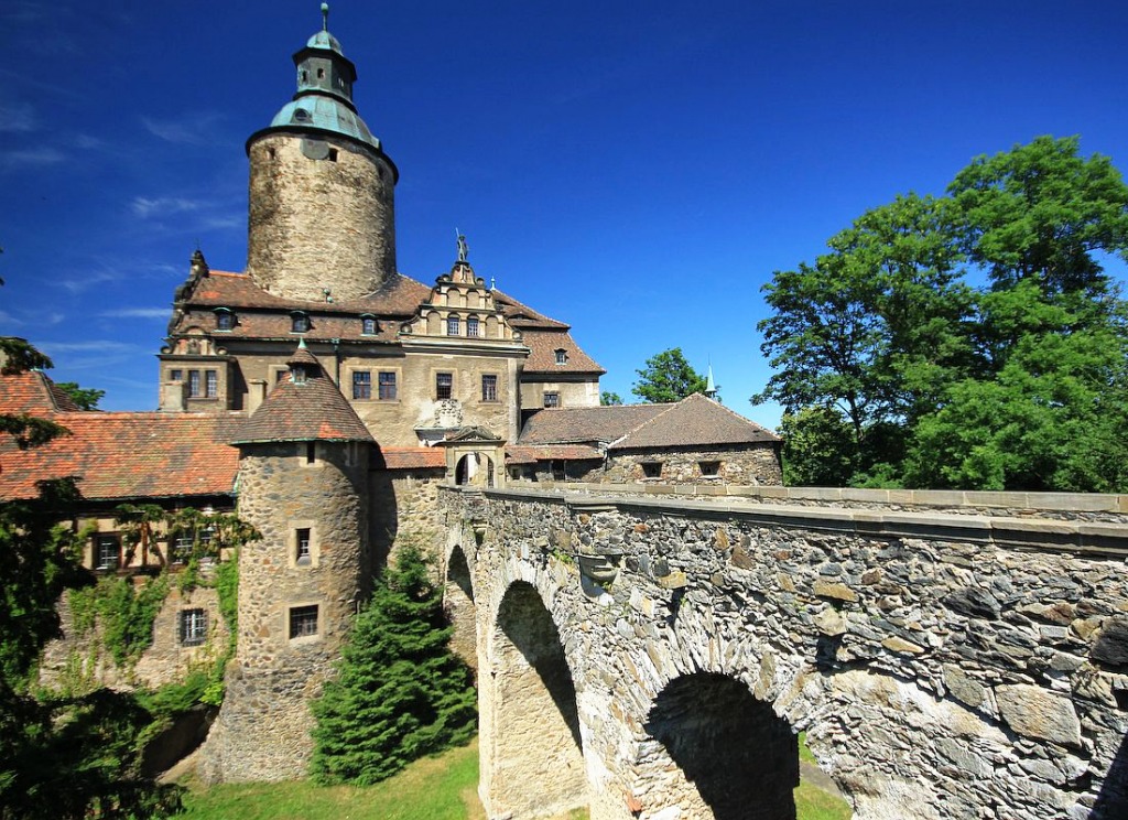 Czocha Castle, Poland jigsaw puzzle in Castles puzzles on TheJigsawPuzzles.com