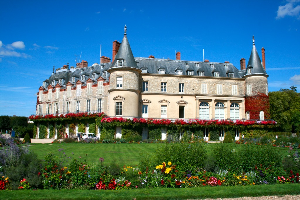 Rambouillet Castle, France jigsaw puzzle in Castles puzzles on TheJigsawPuzzles.com