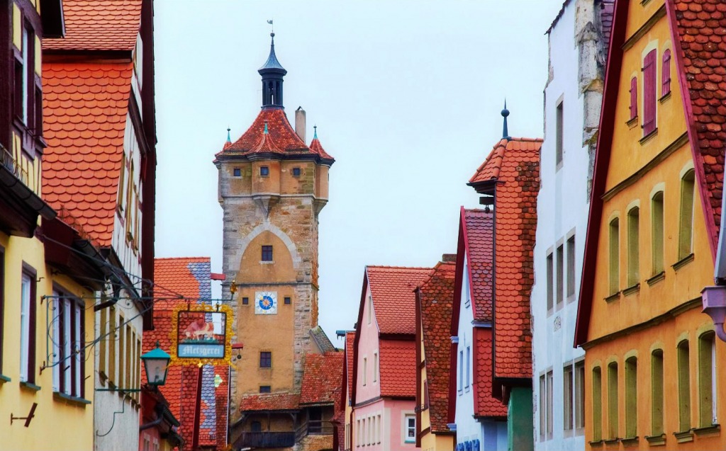 Rothenburg, Bavaria, Germany jigsaw puzzle in Street View puzzles on TheJigsawPuzzles.com