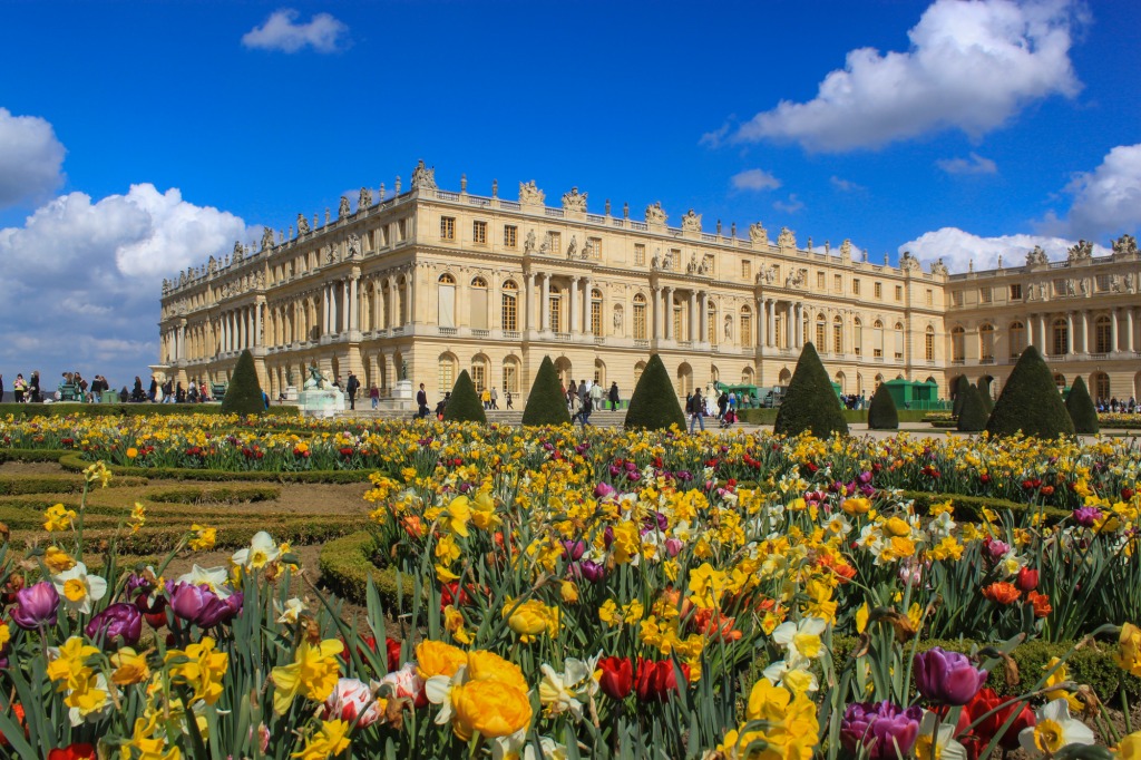 Chateau de Versailles Gardens, France jigsaw puzzle in Flowers puzzles on TheJigsawPuzzles.com