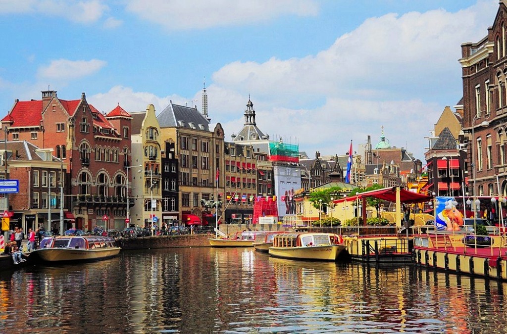 Amsterdam, The Netherlands jigsaw puzzle in Street View puzzles on TheJigsawPuzzles.com