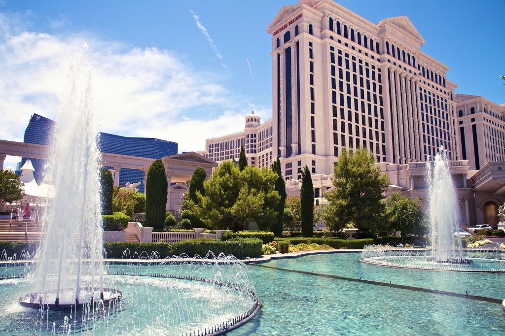 Caesars Palace Fountains jigsaw puzzle in Waterfalls puzzles on TheJigsawPuzzles.com