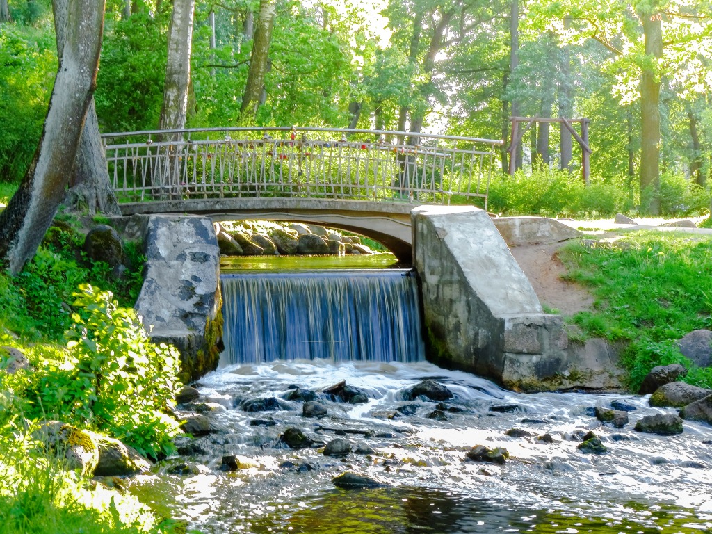 Waterfall in Arkadija Park, Riga, Latvia jigsaw puzzle in Waterfalls puzzles on TheJigsawPuzzles.com