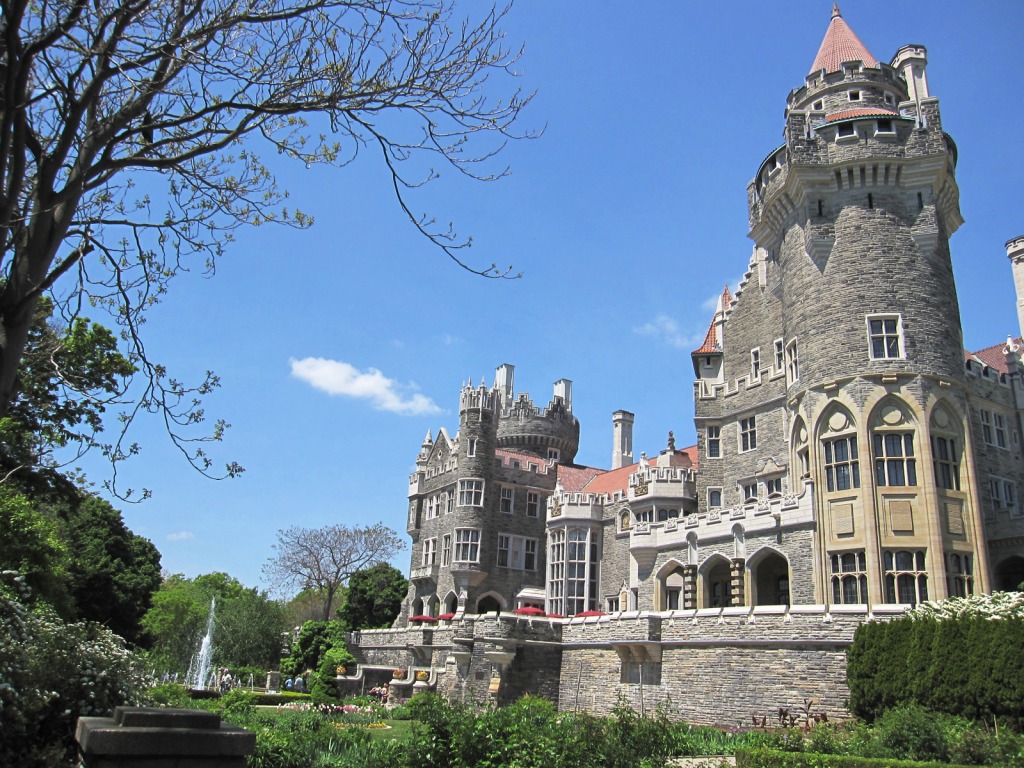 Casa Loma, Toronto, Canada jigsaw puzzle in Castles puzzles on TheJigsawPuzzles.com