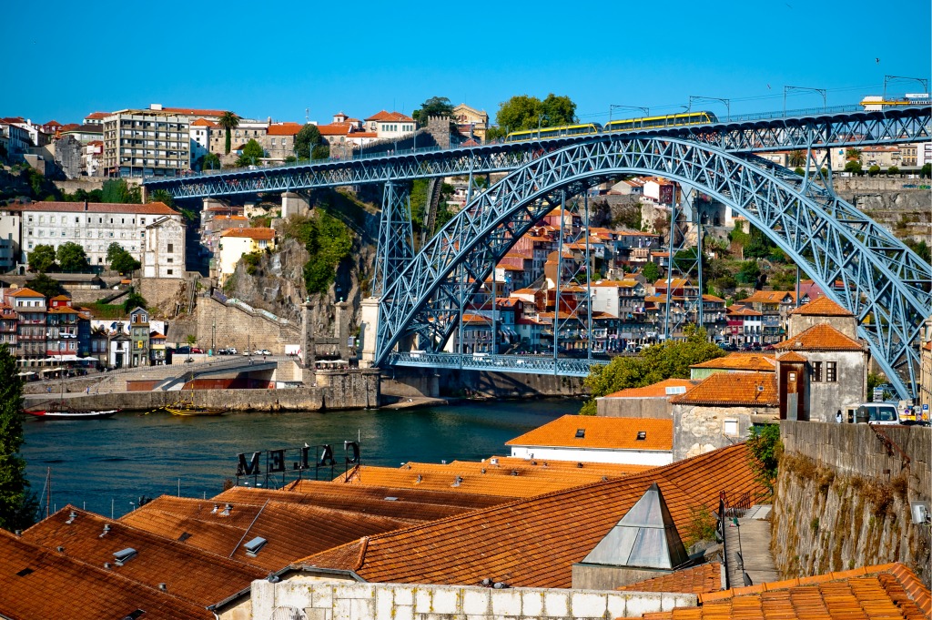 Dom Luis I Bridge, Porto, Portugal jigsaw puzzle in Bridges puzzles on TheJigsawPuzzles.com