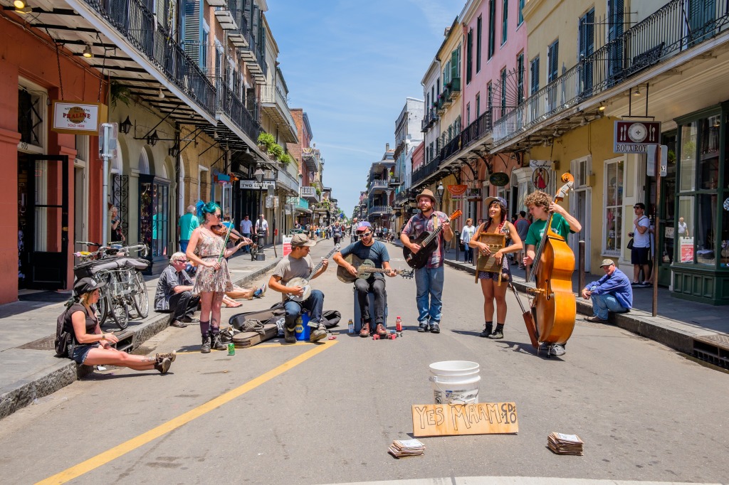 French Quarter in New Orleans, Louisiana jigsaw puzzle in People puzzles on TheJigsawPuzzles.com