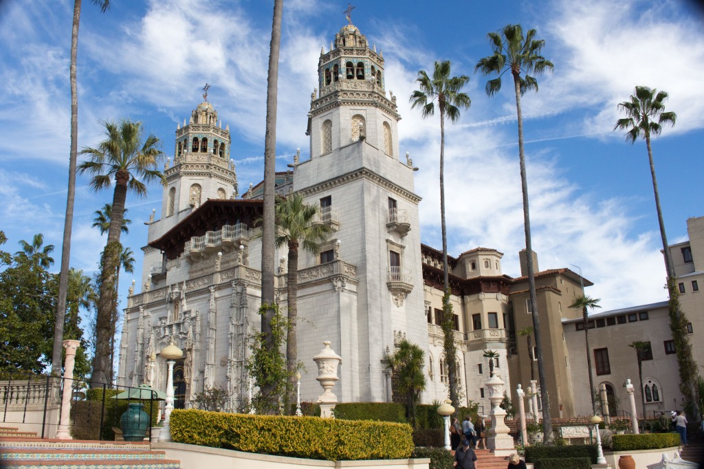 Hearst Castle, San Simeon, California jigsaw puzzle in Castles puzzles on TheJigsawPuzzles.com