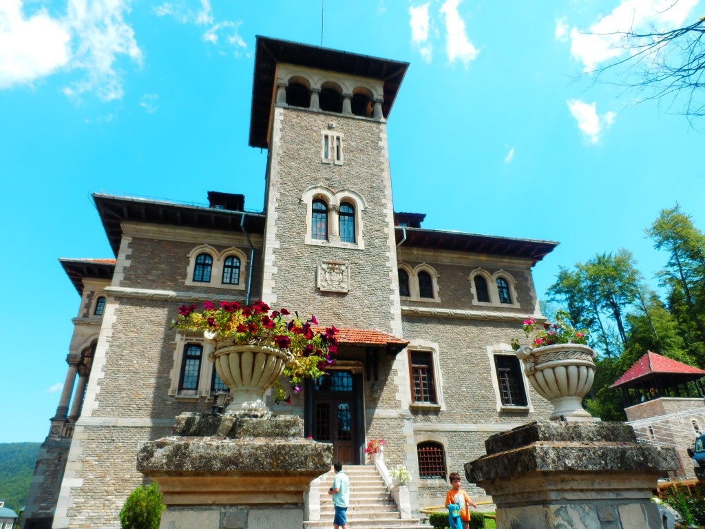 Cantacuzino Castle, Bușteni, Romania jigsaw puzzle in Puzzle of the Day puzzles on TheJigsawPuzzles.com